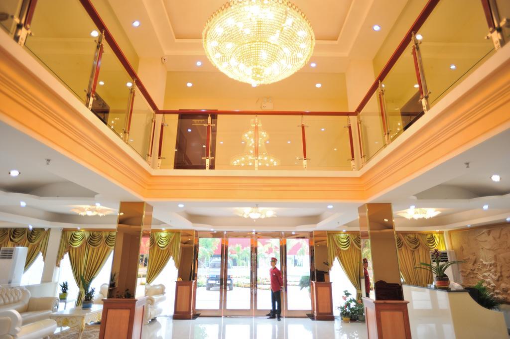 Jian Guo Grand Hotel Ban Si Khay Eksteriør billede